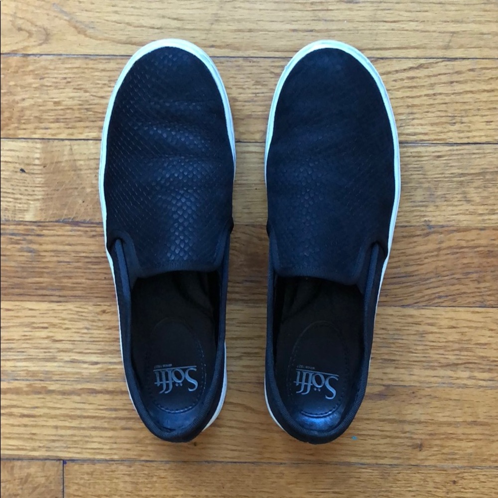 Soffit shoes